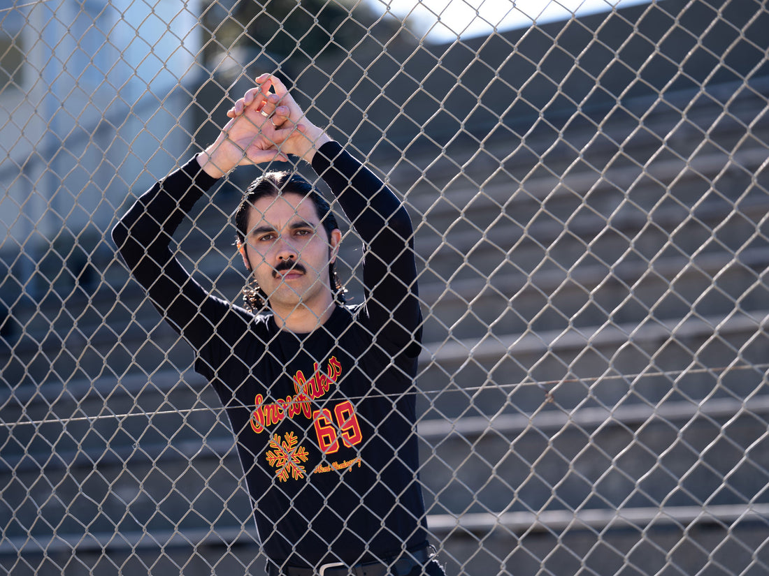 Hemi Hemingway share new single and video "Wings of Desire"