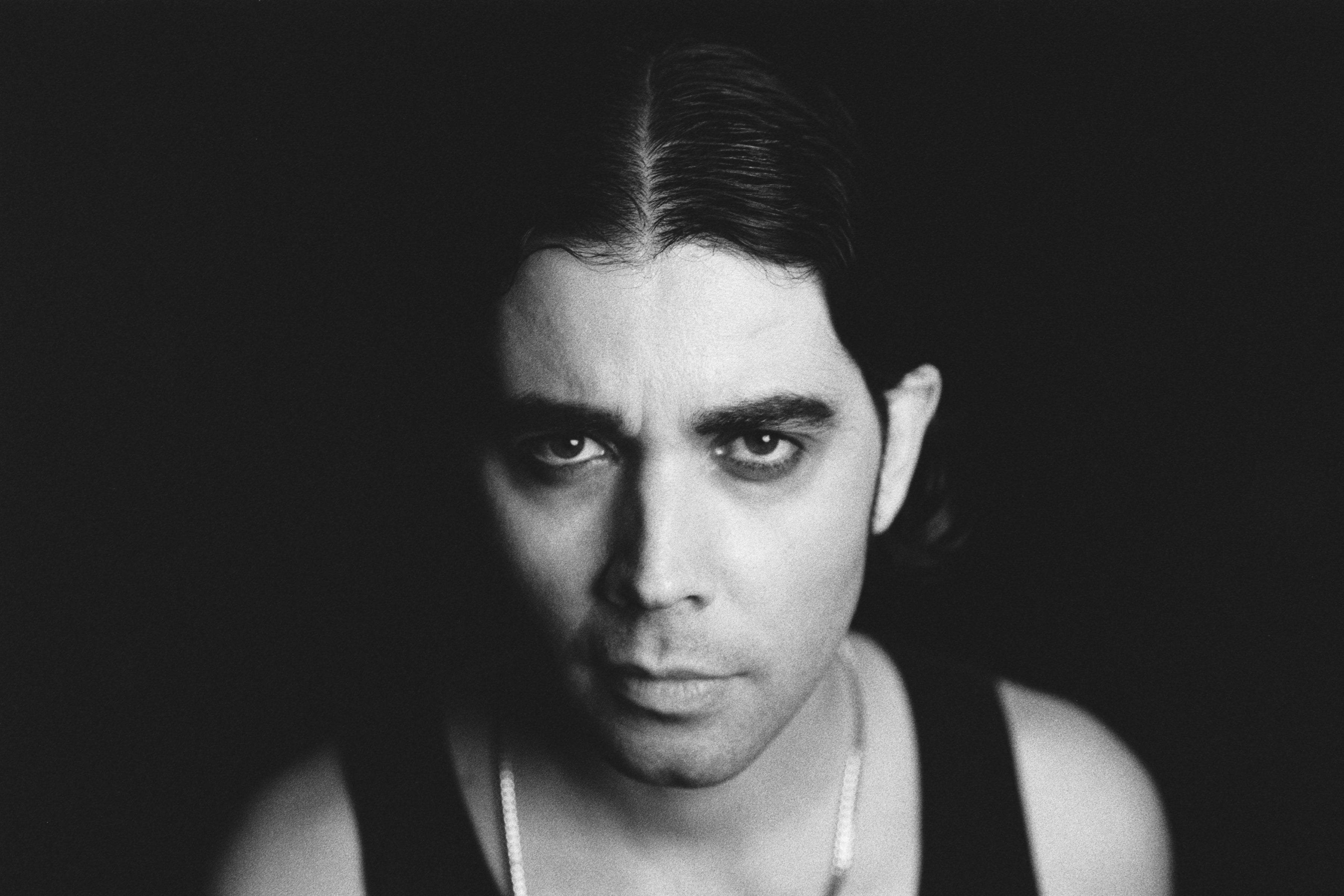 Hemi Hemingway shares new single “This City’s Tryna Break My Heart”, n ...